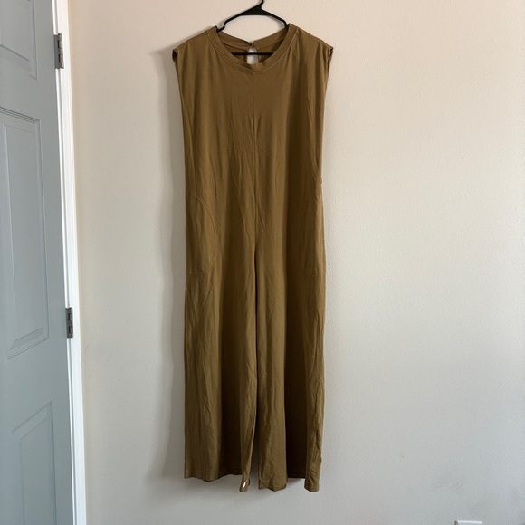 NWT Nightcap Clothing Olive Green Wide Leg Jumpsuit Size Medium 100% Cotton - Picture 4 of 13